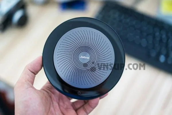 h2 3 Đánh giá loa hội nghị " Đắt xắt ra miếng" Jabra speak 710