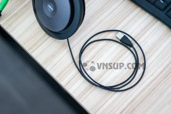 h6 Đánh giá loa hội nghị " Đắt xắt ra miếng" Jabra speak 710