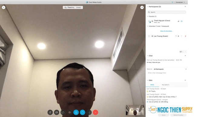  Host có thể chọn unmute Video để hiển thị hình ảnh của mình và unmute audio để bắt đầu phát biểu