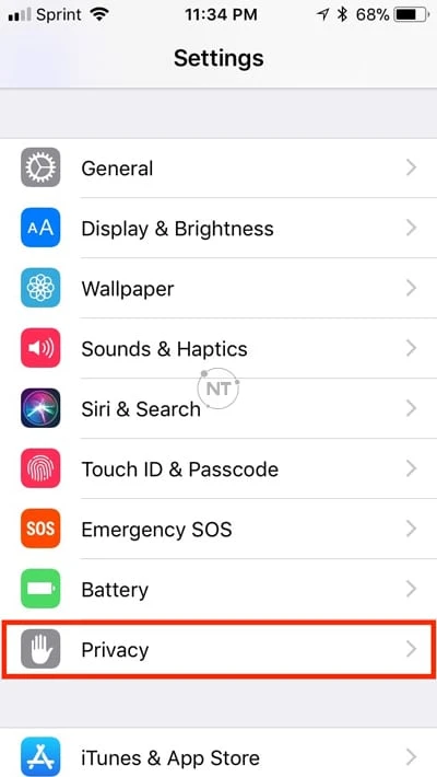 Chọn Privacy