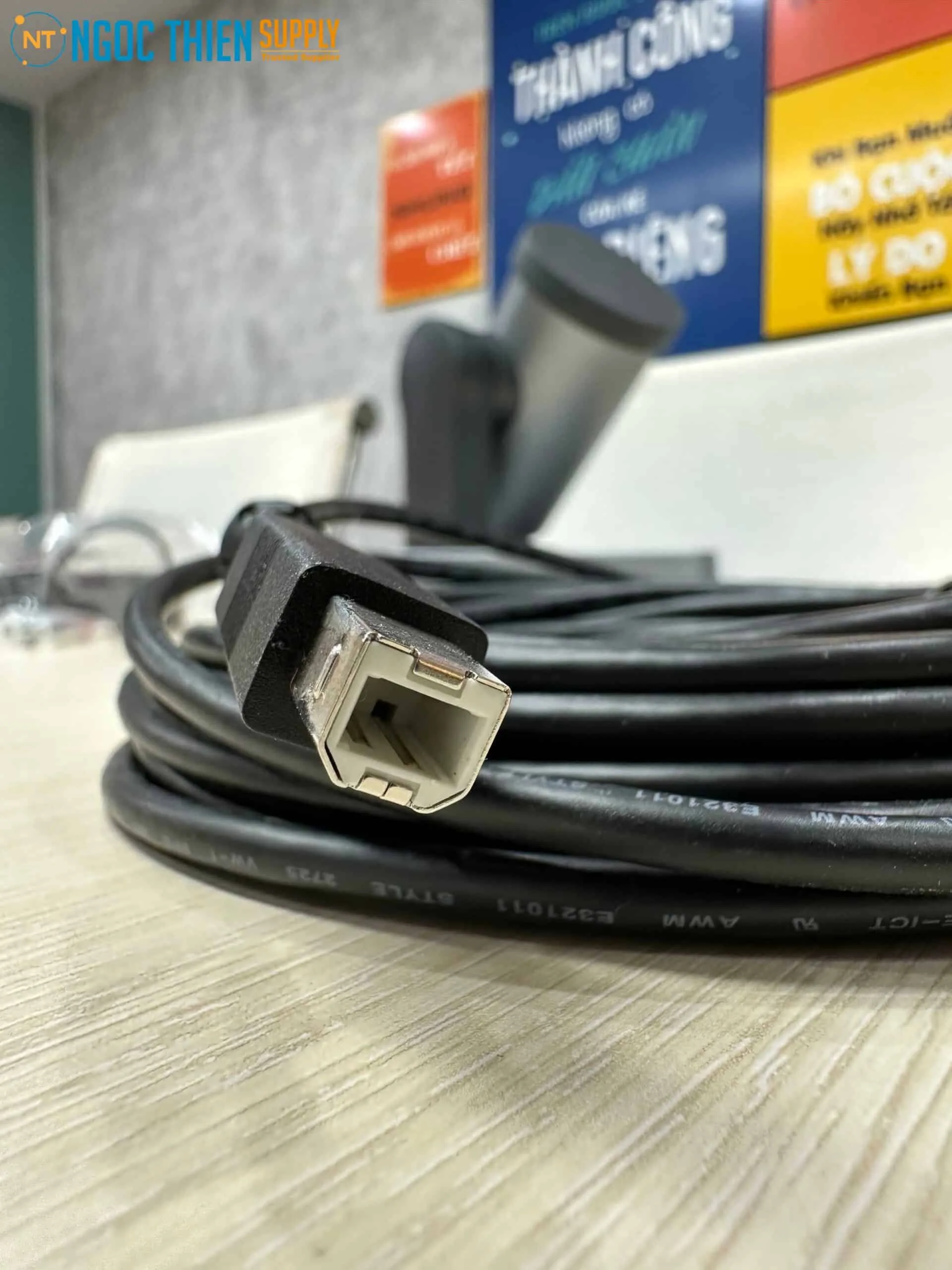 phụ kiện yealink uvc84 (4)