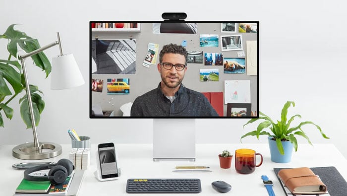 Bổ sung ngay khả năng giao tiếp và cộng tác nhóm trực tuyến với máy tính để bàn của bạn bằng một Webcam Logitech 4K