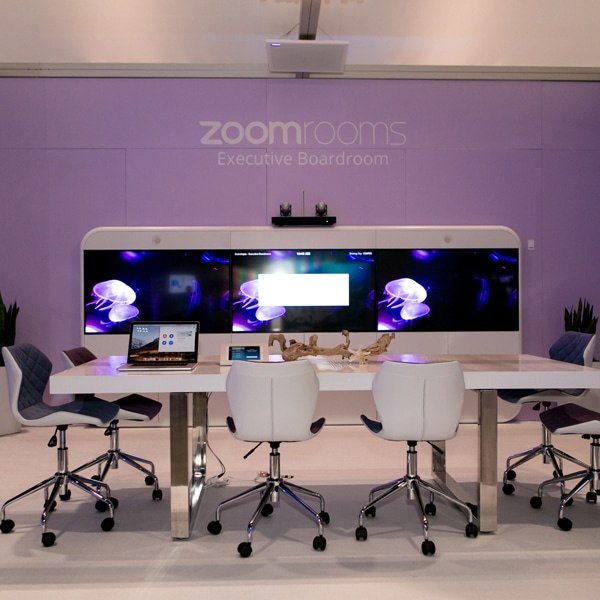 Zoom Room cung cấp nhiều tính năng nổi bật hoàn toàn mới so với các giải pháp truyền thống