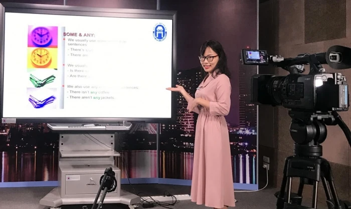 Các bài giảng đã được quay có thể được lưu giữ lại để người học có thể xem lại khi cần