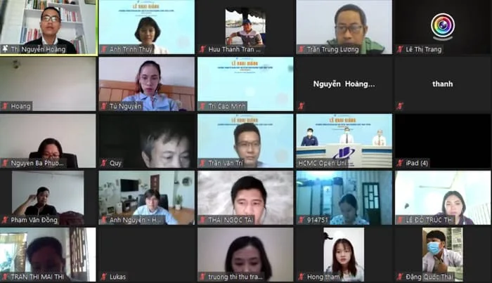 Khai giảng Online 2021 bằng Zoom