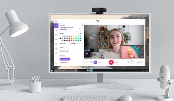 Ưu điểm của Webcam tích hợp Micro cho Laptop