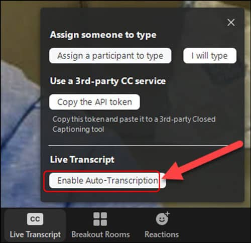 hãy chọn Enable Auto-Transcription.