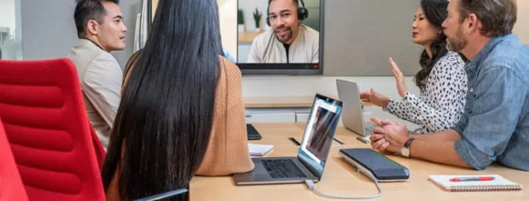 Top 5 loa ngoài giá rẻ đáng mua nhất hiện nay