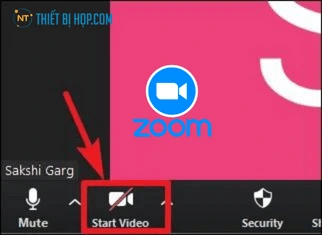 Nhấn chọn Start Video (có dấu gạch chéo) để bật camera trên Zoom
