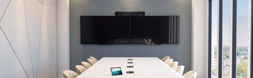tính năng poly studio x70 with tc8