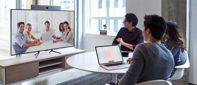 đặc điểm thiết bị cisco webex room kit