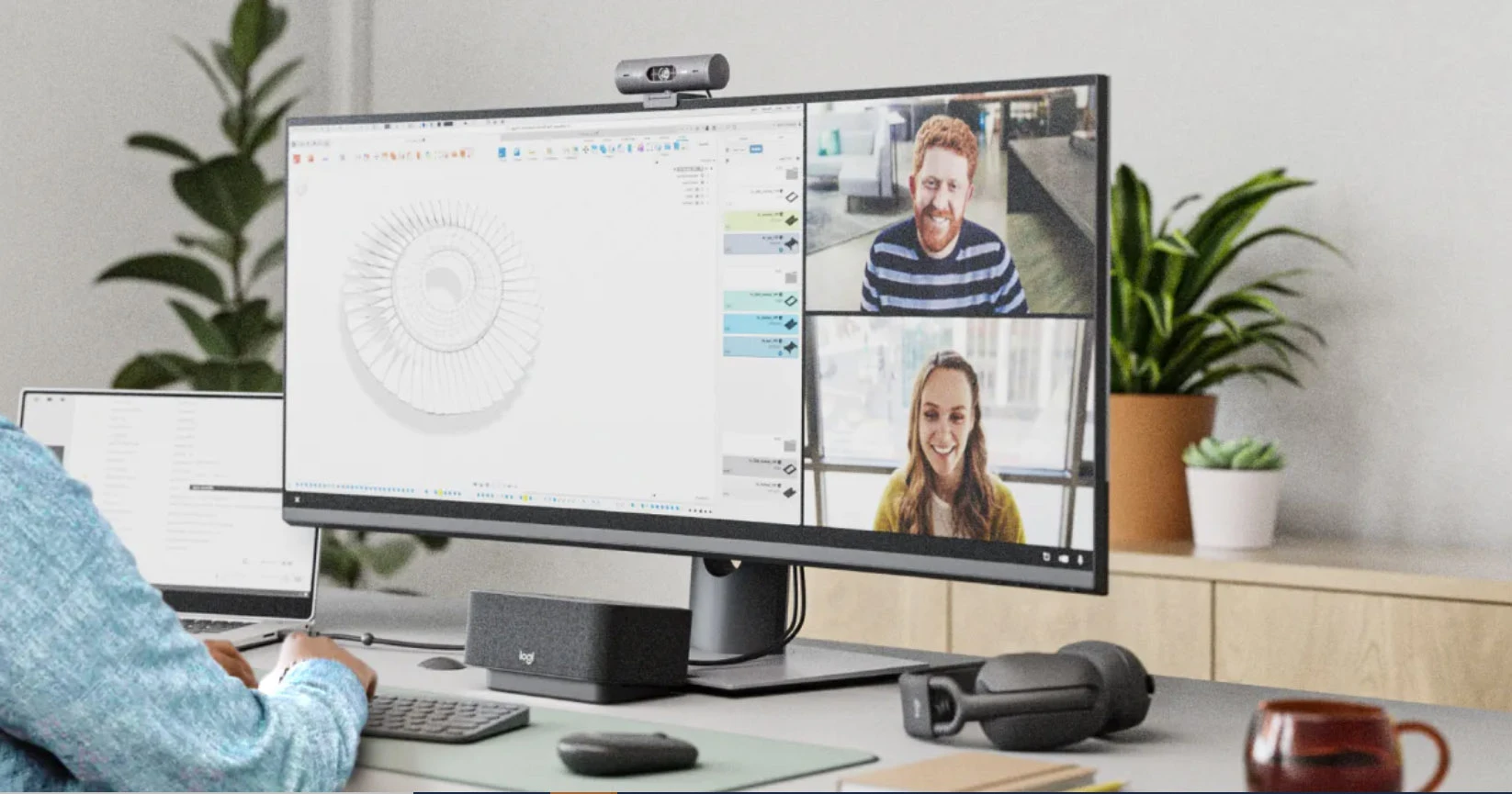 logitech brio 500 webcam (graphite) là gì