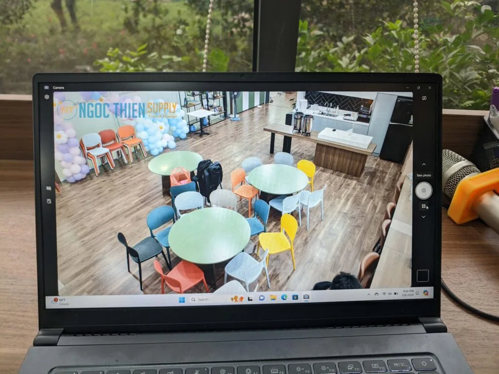 hình ảnh demo dự án lắp đặt camera uvc84 cho công ty cổ phần công nghệ sellersmith