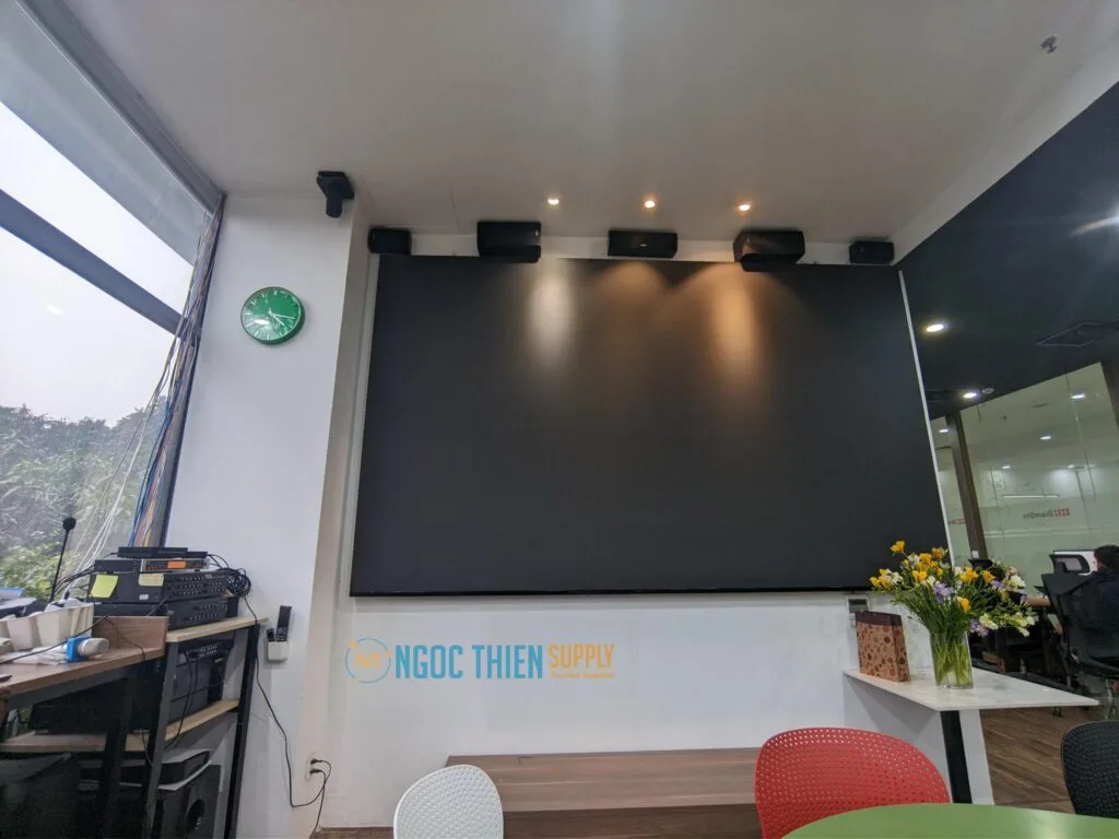 hình ảnh lắp đặt camera uvc84 cho công ty cổ phần công nghệ sellersmith