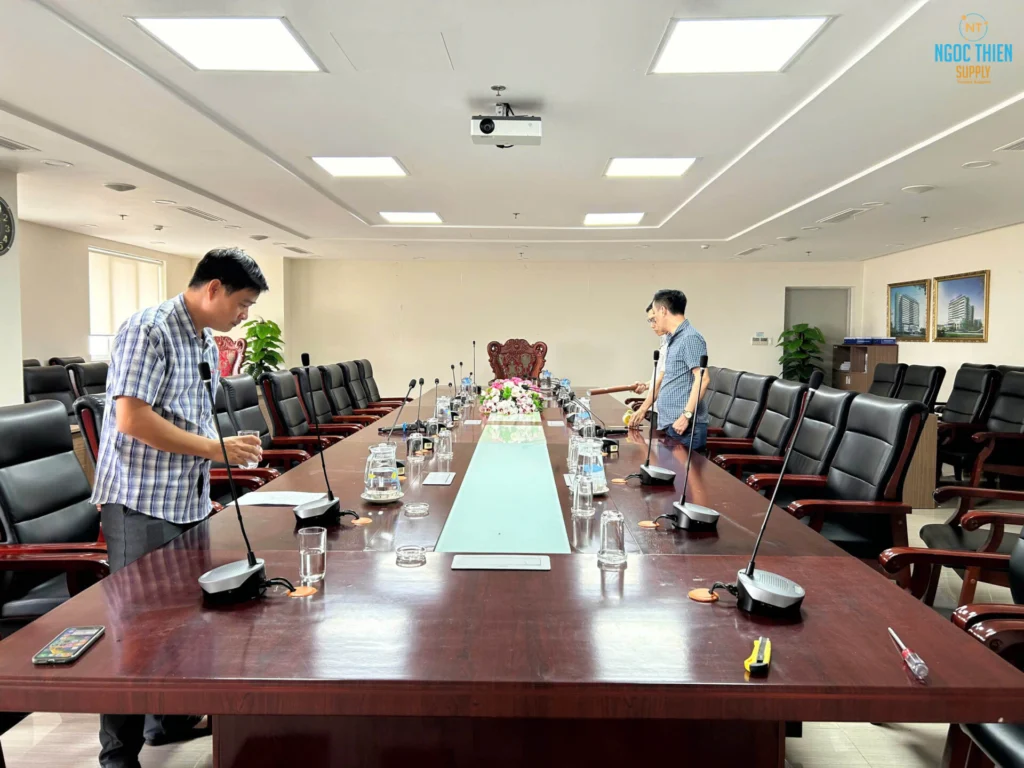 Ngọc Thiên lắp đặt hệ thống hội thảo tại Bệnh viện Đa khoa Bình Định