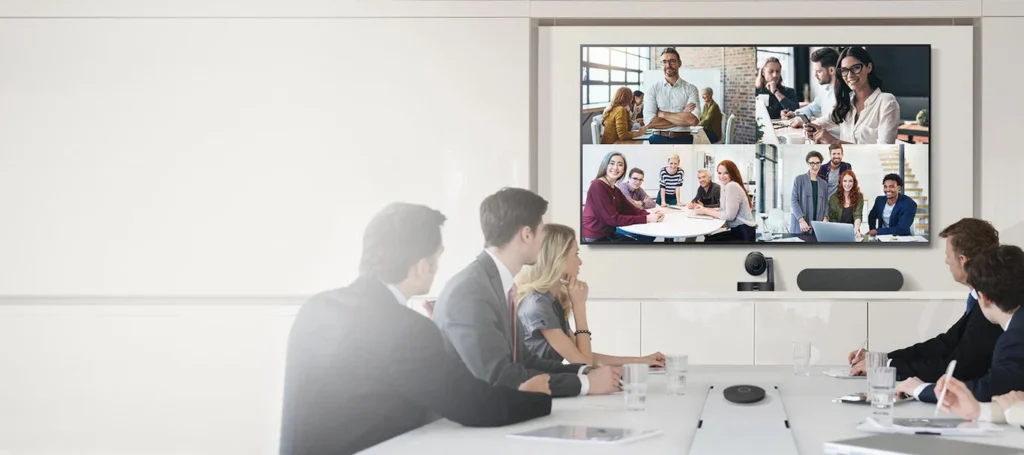 giải pháp hội nghị Logitech nổi tiếng về tính linh hoạt và khả năng tích hợp liền mạch với các nền tảng truyền thông phổ biến
