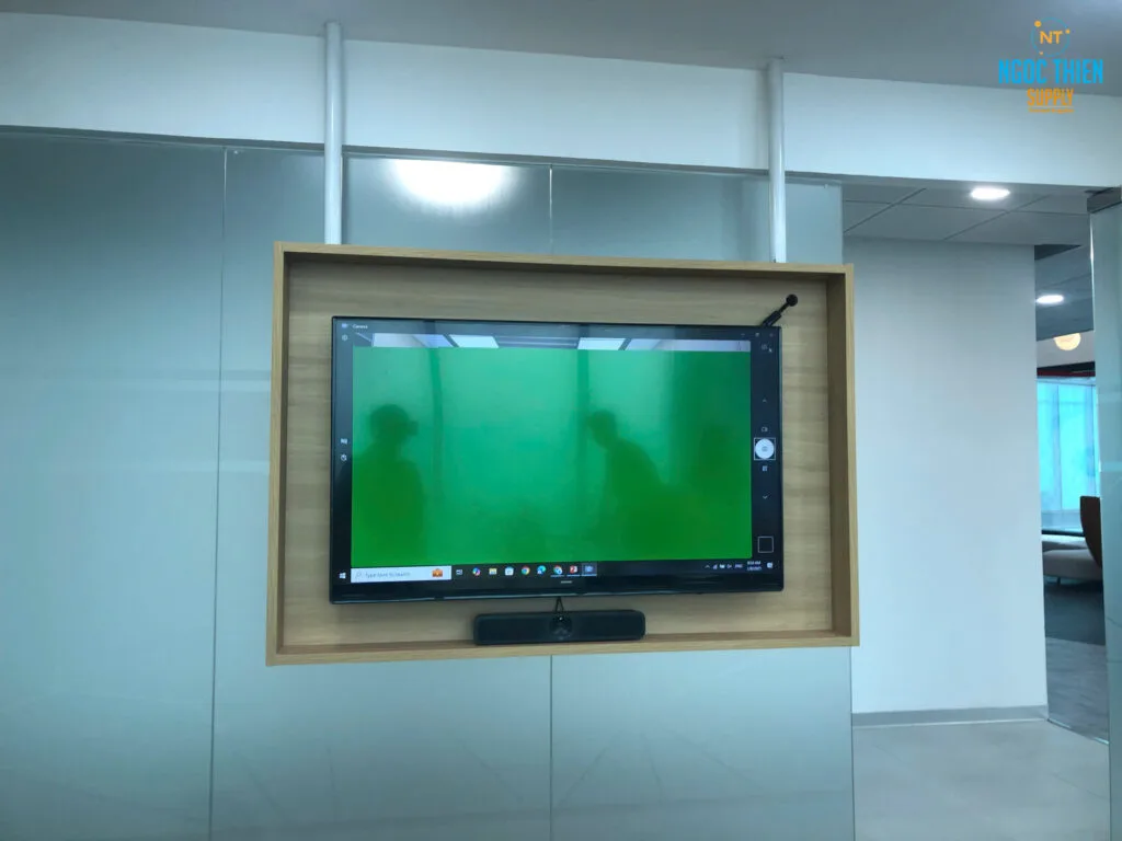 hoàn thiện lắp đặt logitech meetup2 cho công ty cổ phần rikkeisoft