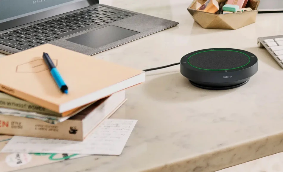 Jabra Speak2 40 là loa ngoài hoàn hảo cho những ai muốn có một chiếc loa ngoài chắc chắn và giá cả phải chăng