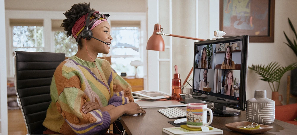 Webcam hàng đầu cho công việc kết hợp: poly studio p5