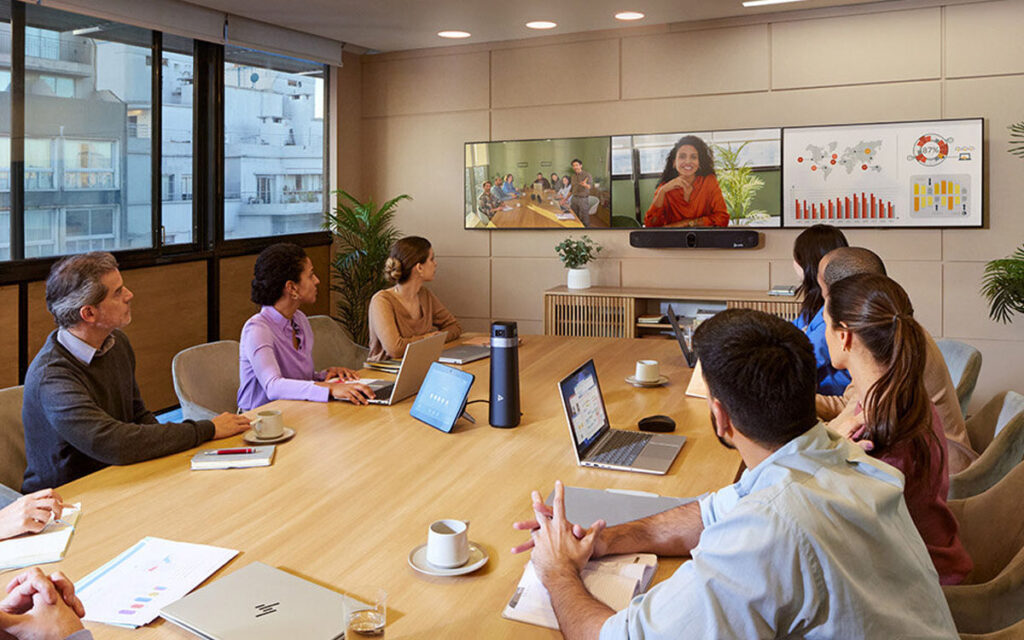 giới thiệu về thanh video bar cao cấp dành cho không gian hội nghị lớn Poly Studio X72