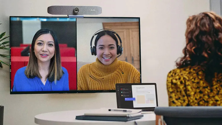 camera hội nghị truyền hình đáng mua poly studio p15