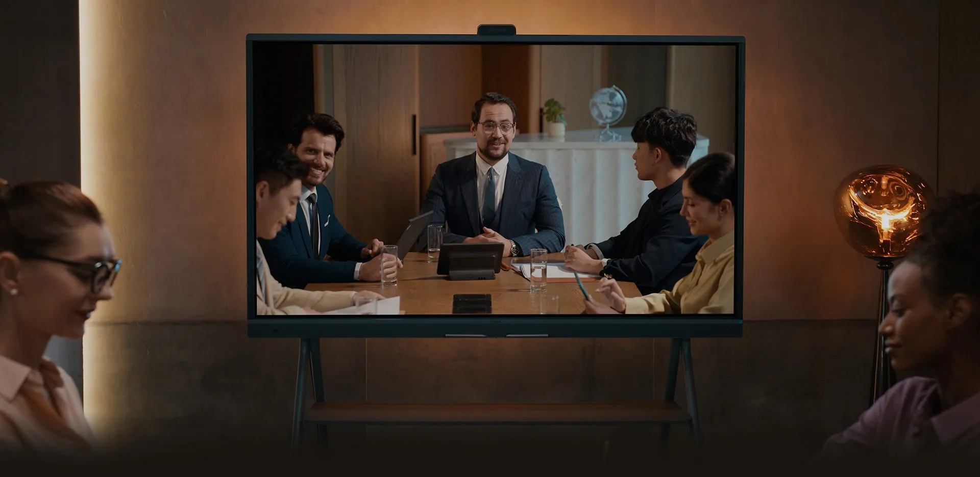 thiết bị họp và tương tác all-in-one mới nhất yealink meetingboard 86 pro