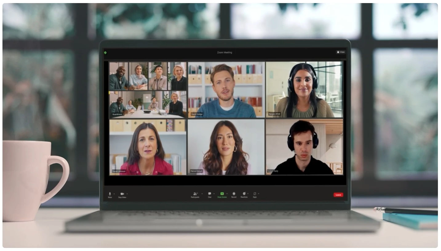 chế độ dynamic compasition trong zoom