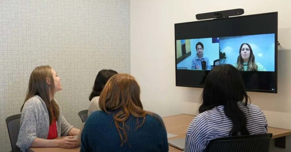 Poly Studio X32 sẽ dành cho ai