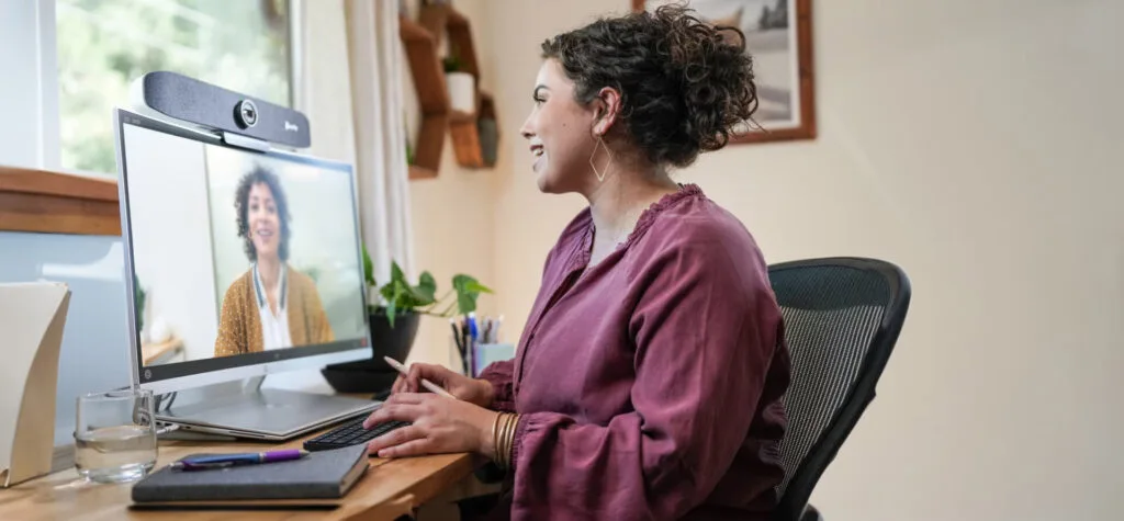 Video Bar All-in-One poly studio p15