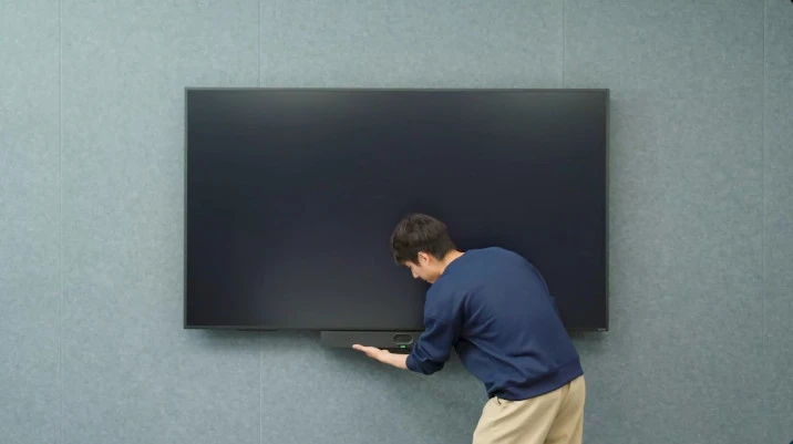 Màn hình hiển thị chuyên dụng Yealink MeetingDisplay 65 lắp đặt dễ dàng nhanh chóng