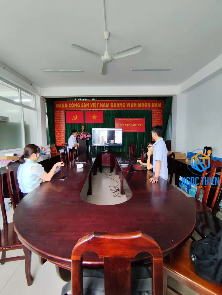 lắp đặt hoàn chỉnh logitech group tại công ty tnhh công nghệ đồng danh