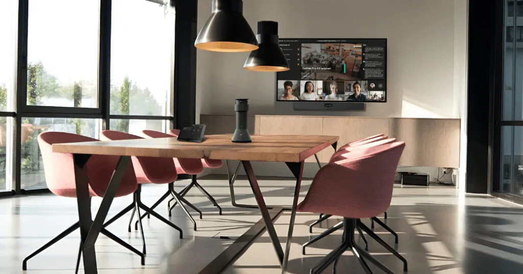 bộ đôi Yealink MTower + MeetingBar A40 hoặc A50 phù hợp cho nhiều không gian làm việc